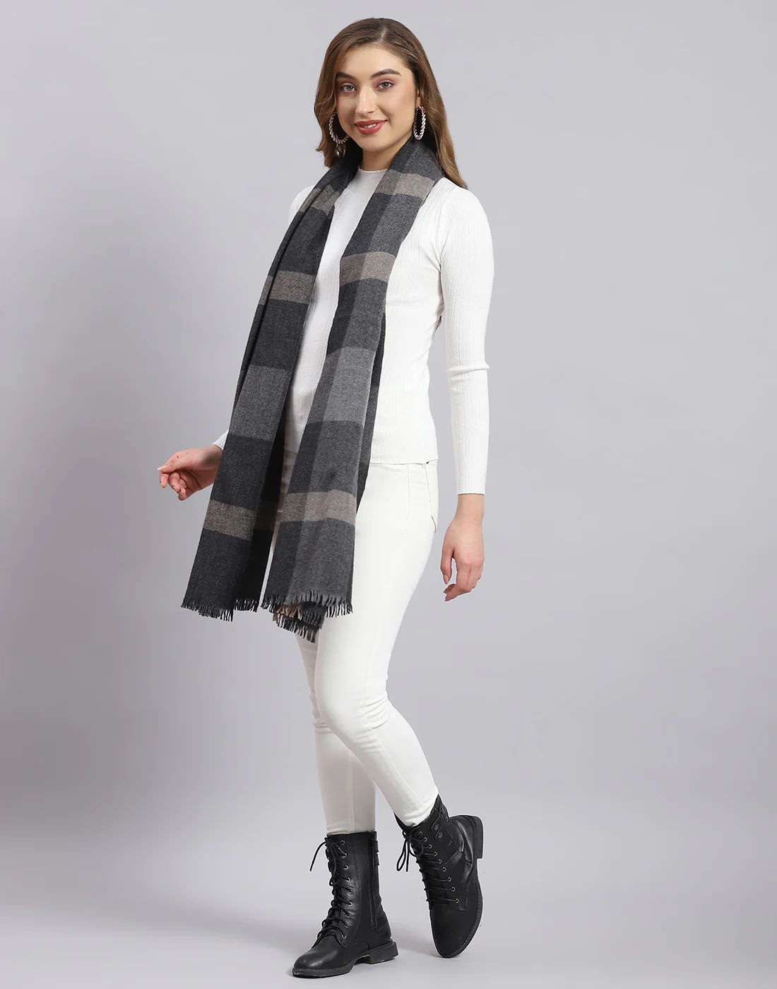 Women Grey Check Stole - Image 4
