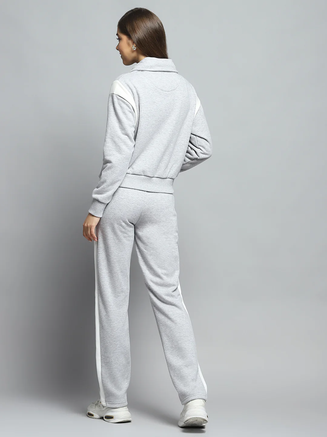 Women Grey Printed Collar Full Sleeve Tracksuit - Image 5