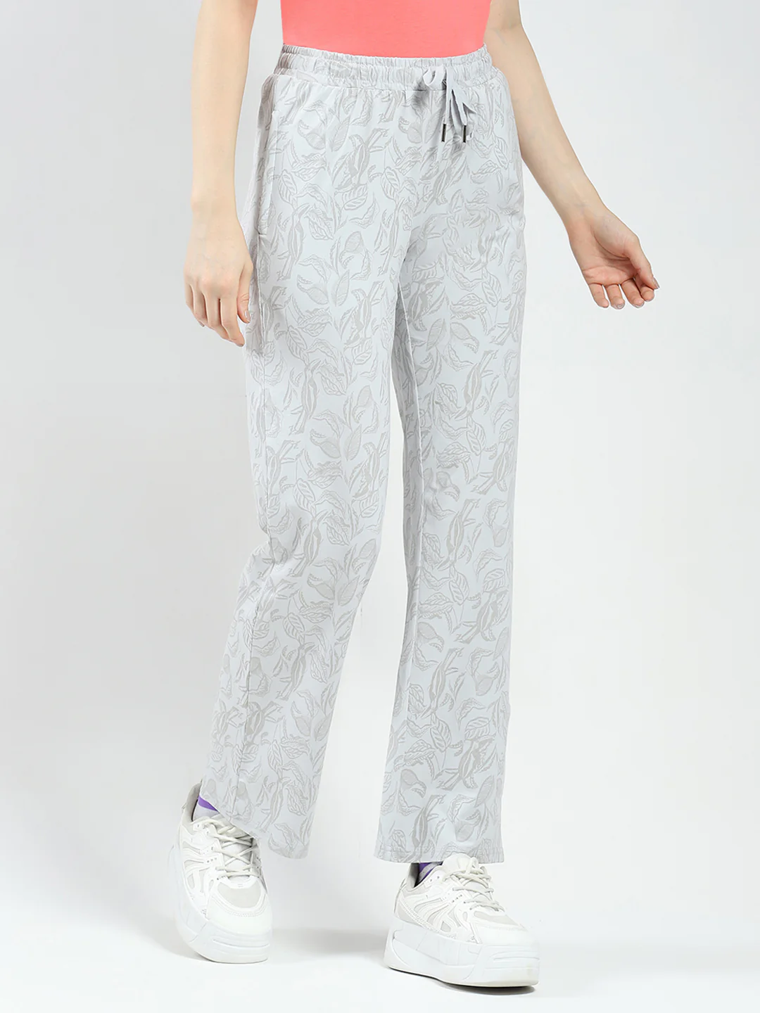 Women Grey Printed Regular Fit Lower - Image 4