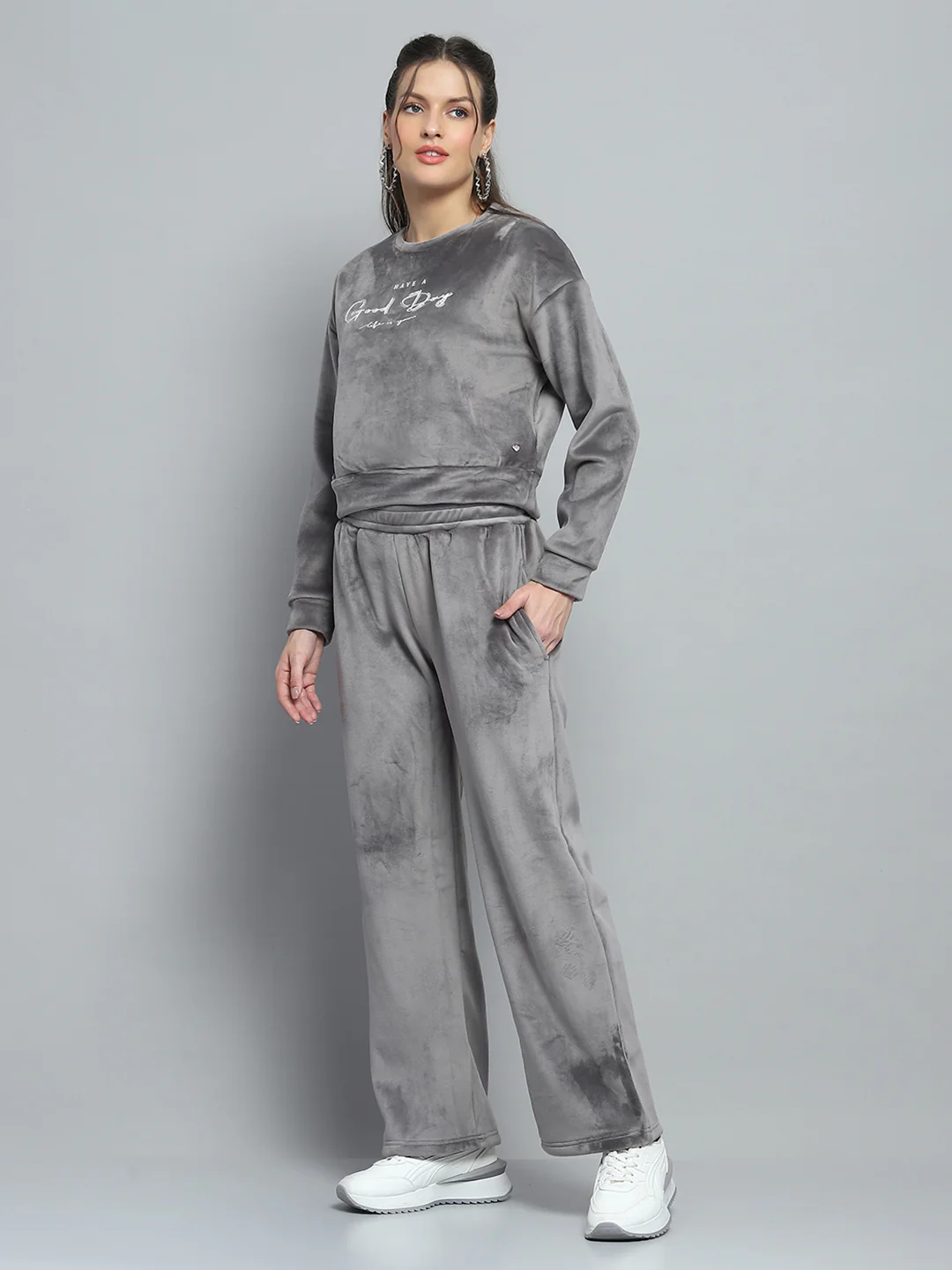 Women Grey Printed Round Neck Full Sleeve Cords Set - Image 3