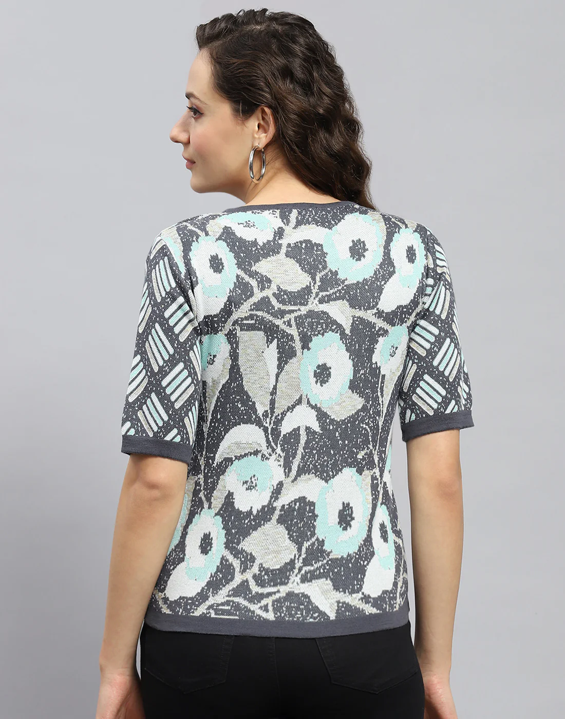Women Grey Printed Round Neck Half Sleeve Top - Image 5