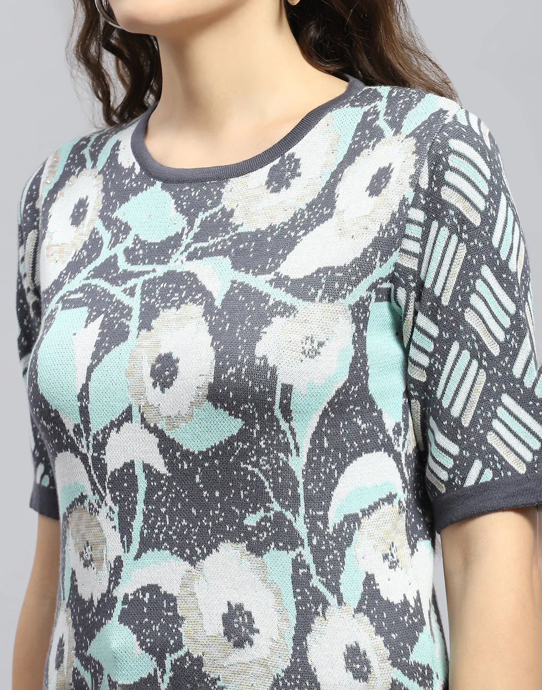 Women Grey Printed Round Neck Half Sleeve Top - Image 6