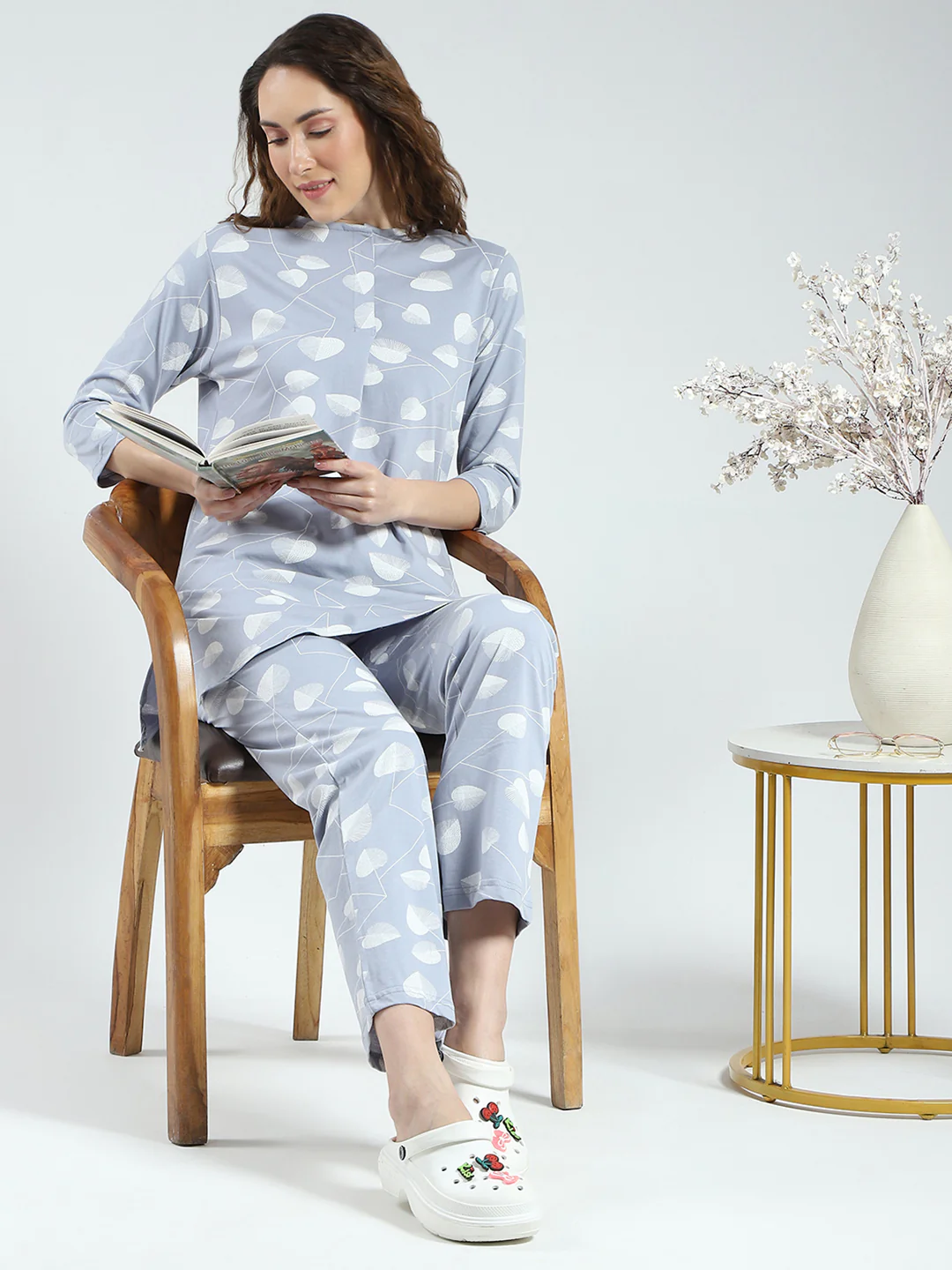 Women Grey Printed Round Neck 3/4th Sleeve Lower Set - Image 2