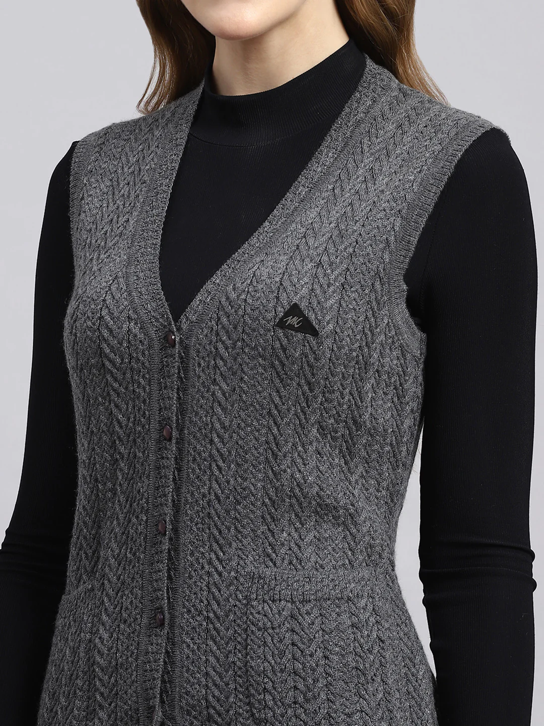 Women Grey Self Cardigan - Image 6