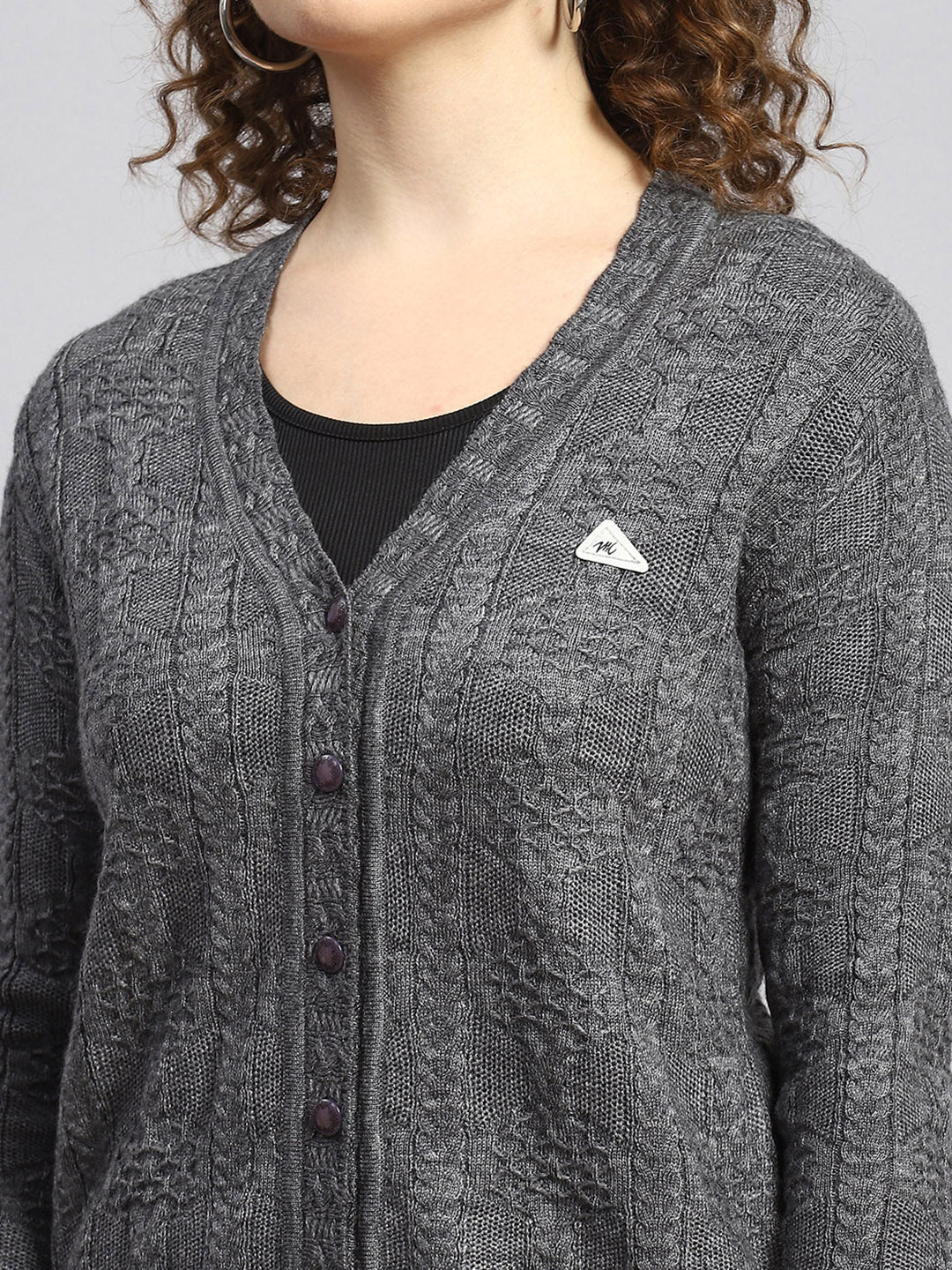 Women Grey Self Cardigan - Image 6