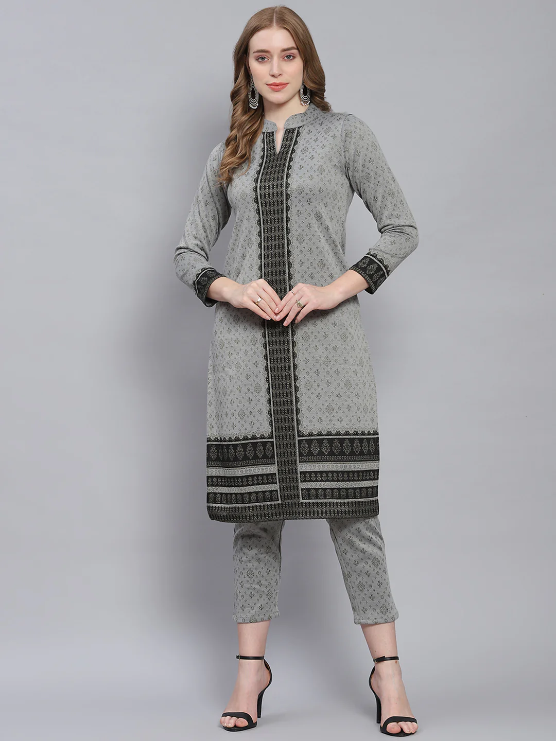 Women Grey Self Design Collar Full Sleeve Kurtis Set - Image 3