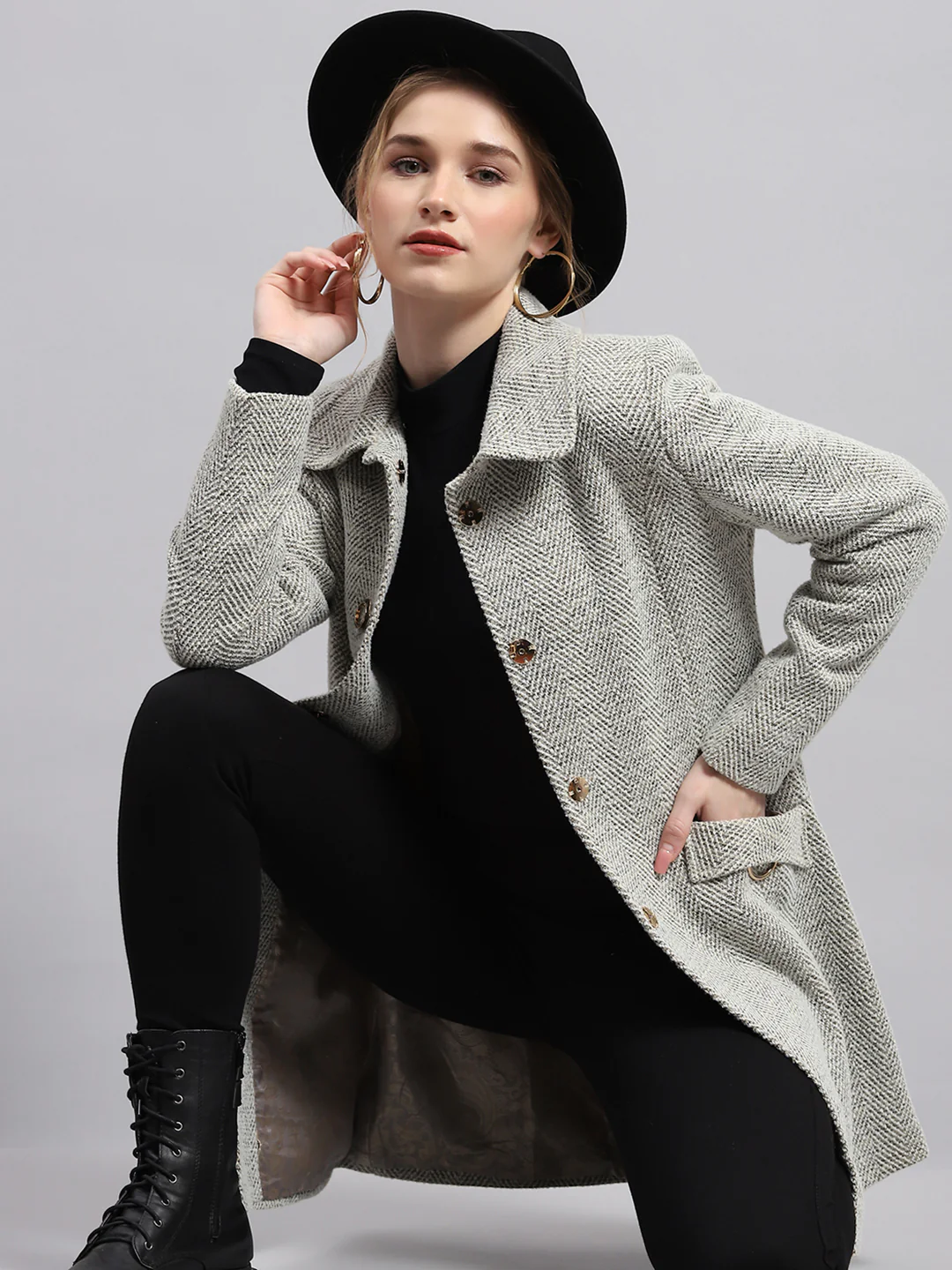 Women Grey Self Design Collar Full Sleeve Coat - Image 6