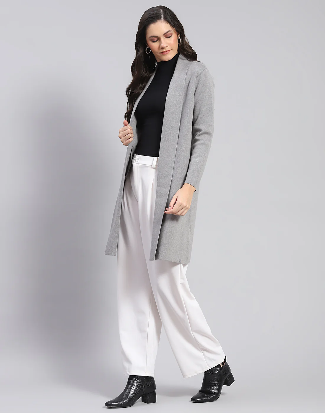 Women Grey Self Design Front Open Full Sleeve Cardigan - Image 3