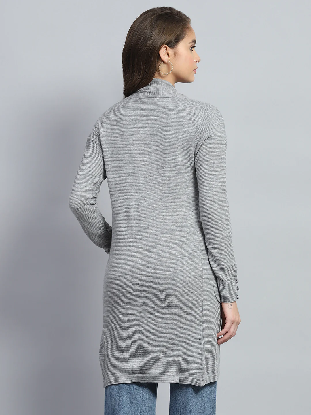 Women Grey Self Design Round Neck Full Sleeve Cardigan - Image 5