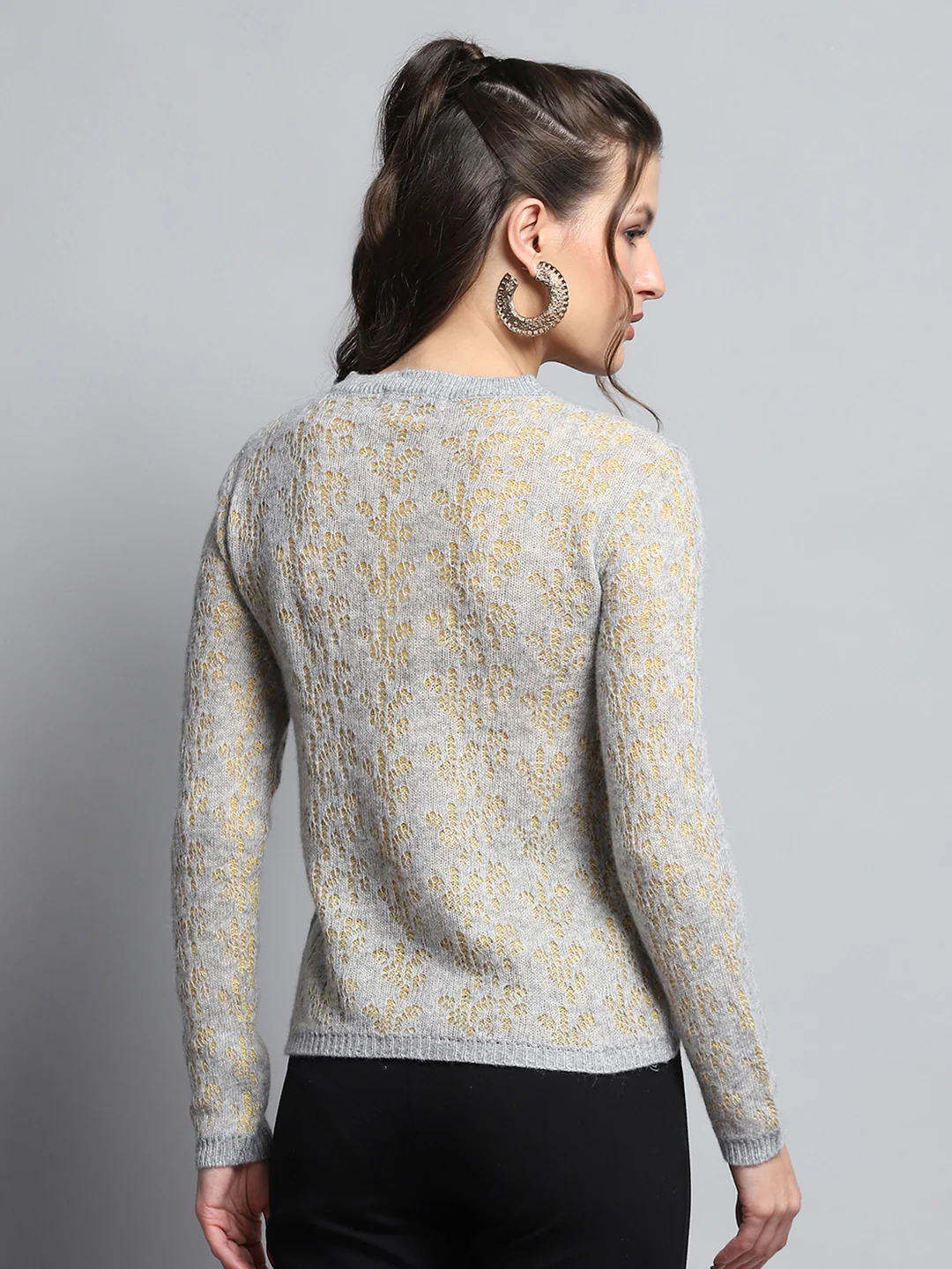 Women Grey Self Design Round Neck Full Sleeve Cardigan - Image 5