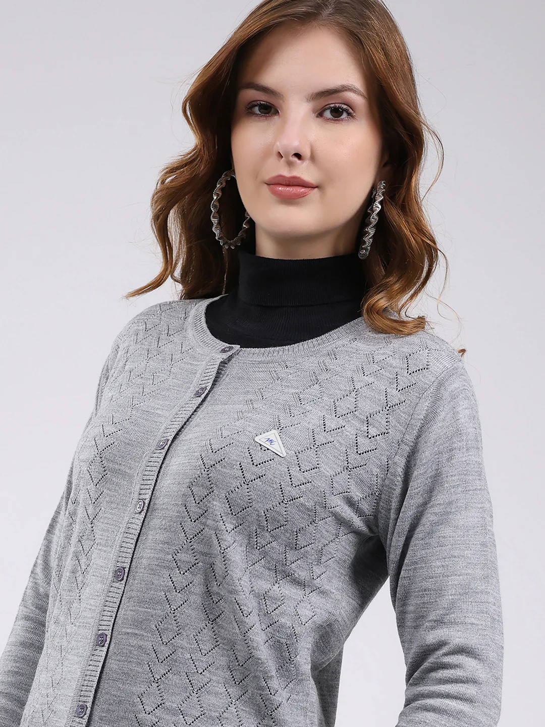 Women Grey Self Design Round Neck Full Sleeve Cardigan - Image 6