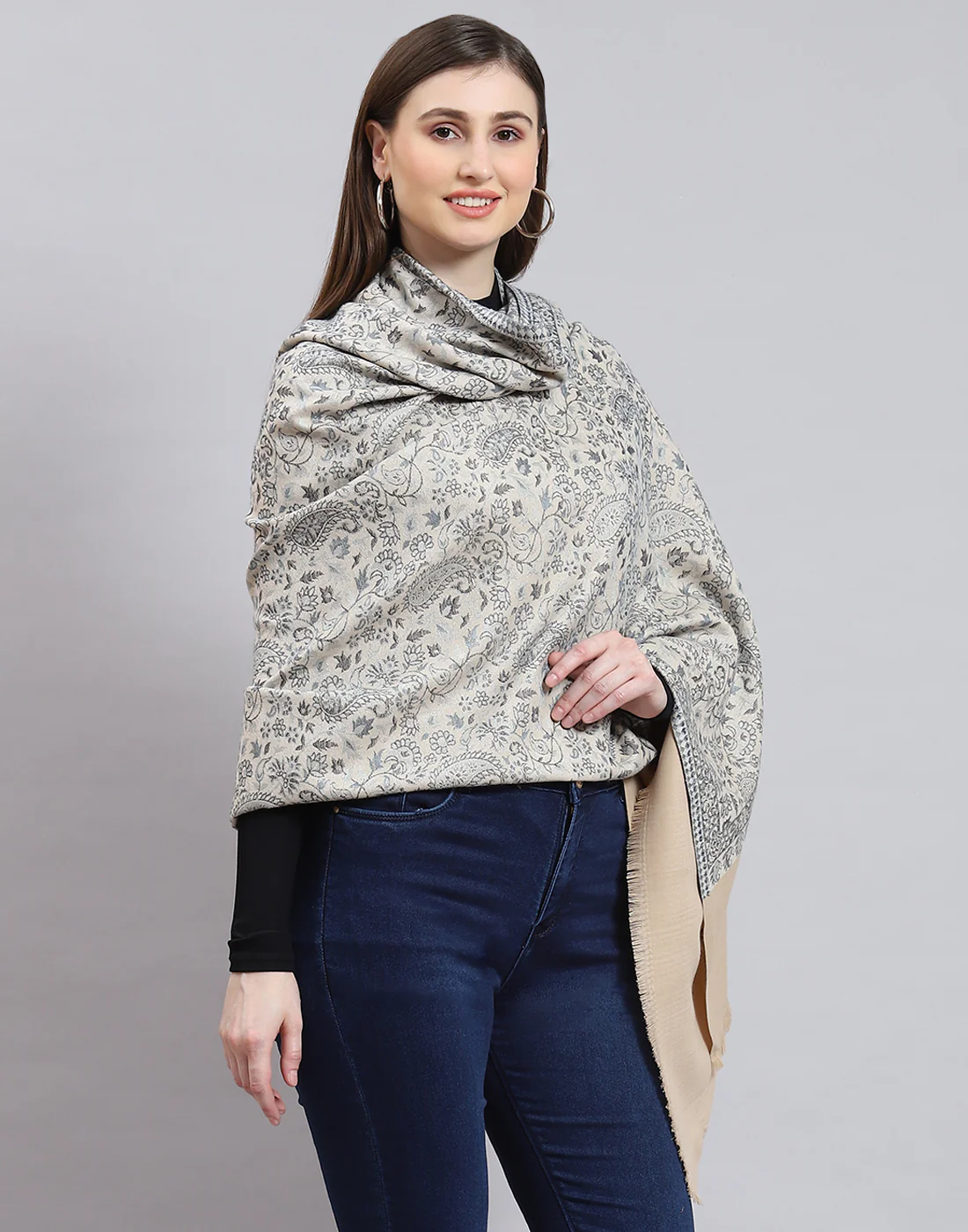 Women Grey Self Design Shawl - Image 4