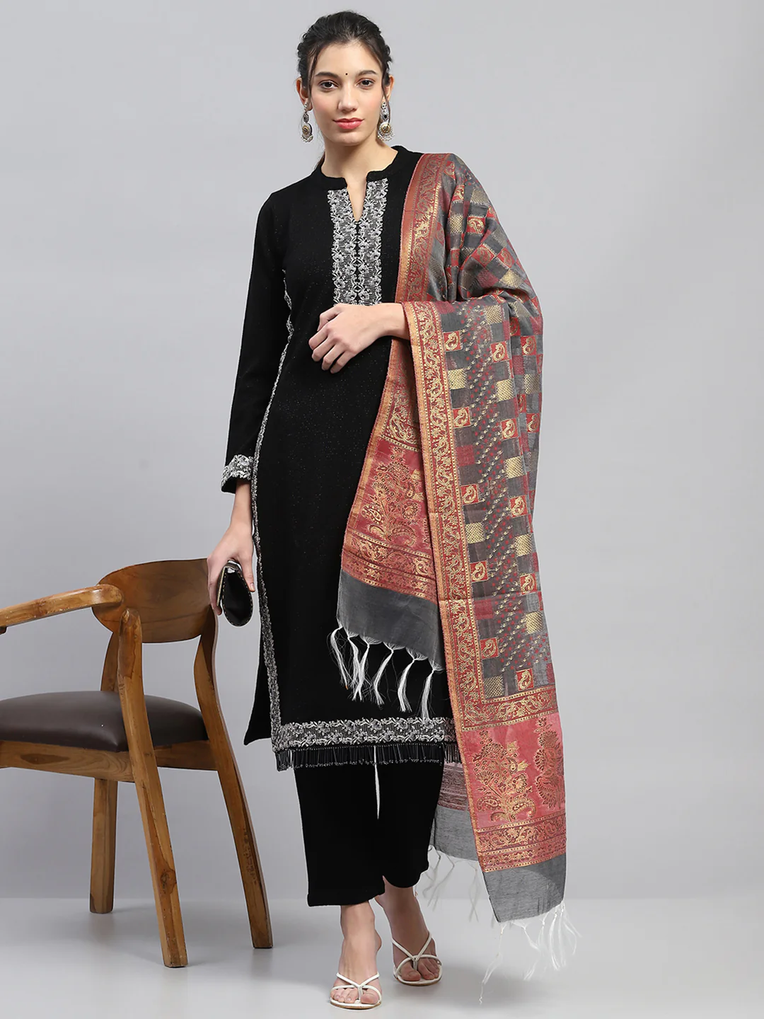 Women Grey Self Design Stole - Image 5