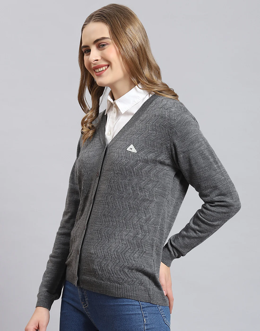 Women Grey Self Design V Neck Full Sleeve Cardigan - Image 3