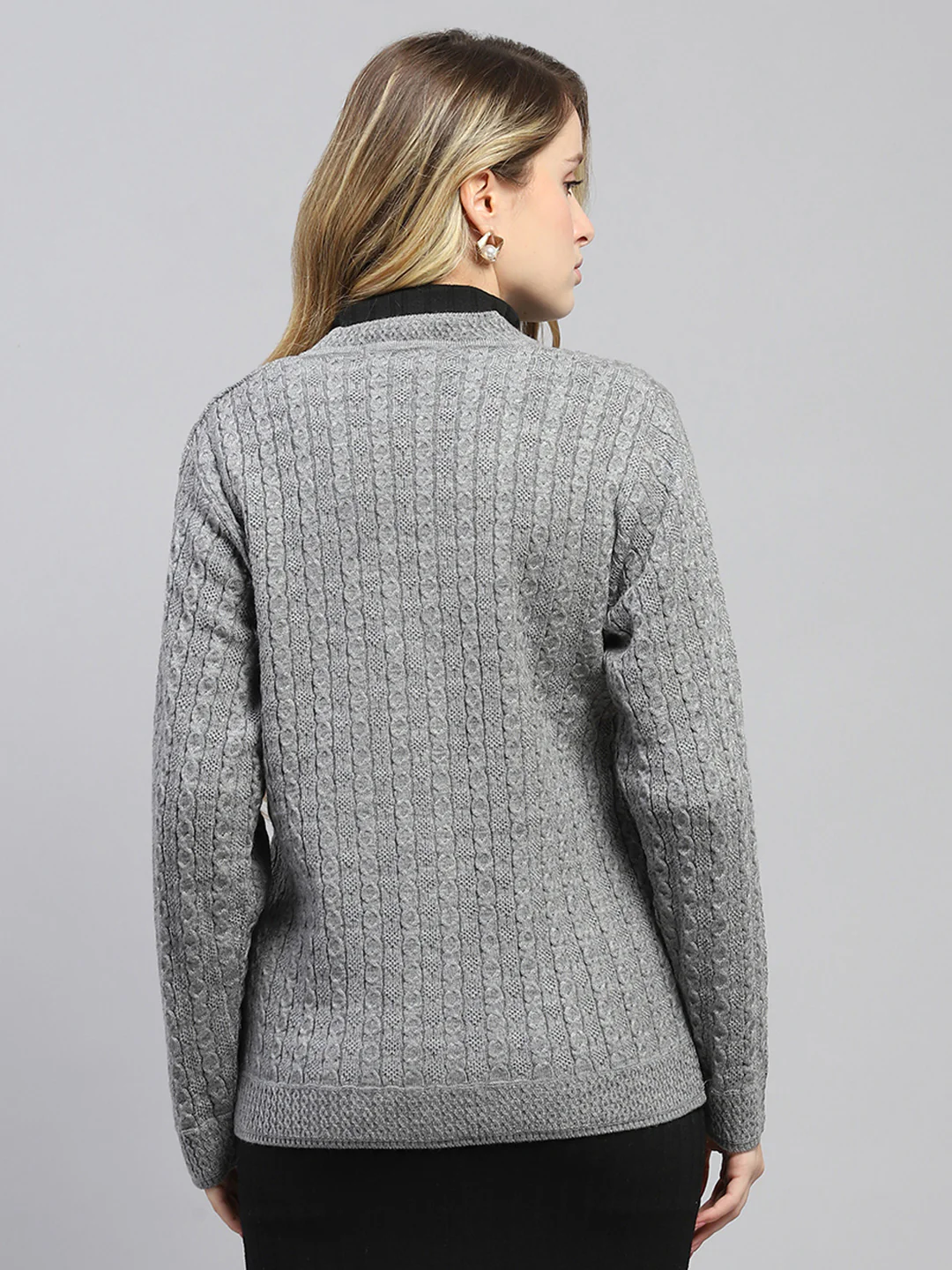 Women Grey Self Design V Neck Full Sleeve Cardigan - Image 5