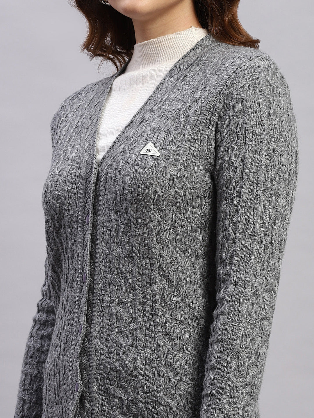 Women Grey Self Design V Neck Full Sleeve Cardigan - Image 7