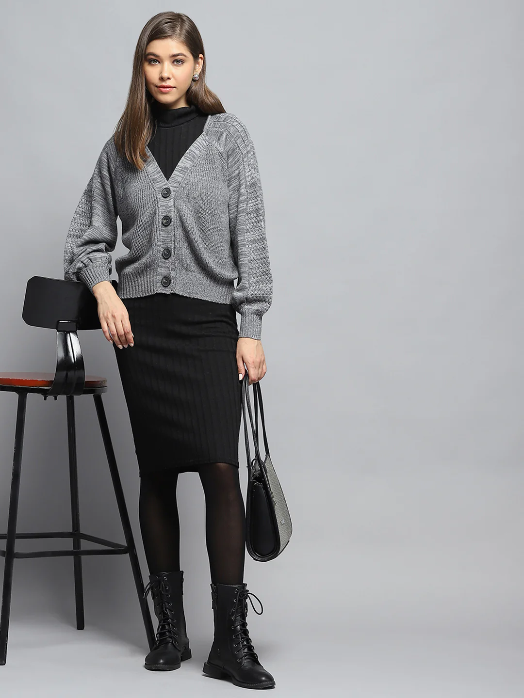 Women Grey Self Design V Neck Full Sleeve Cardigan - Image 2