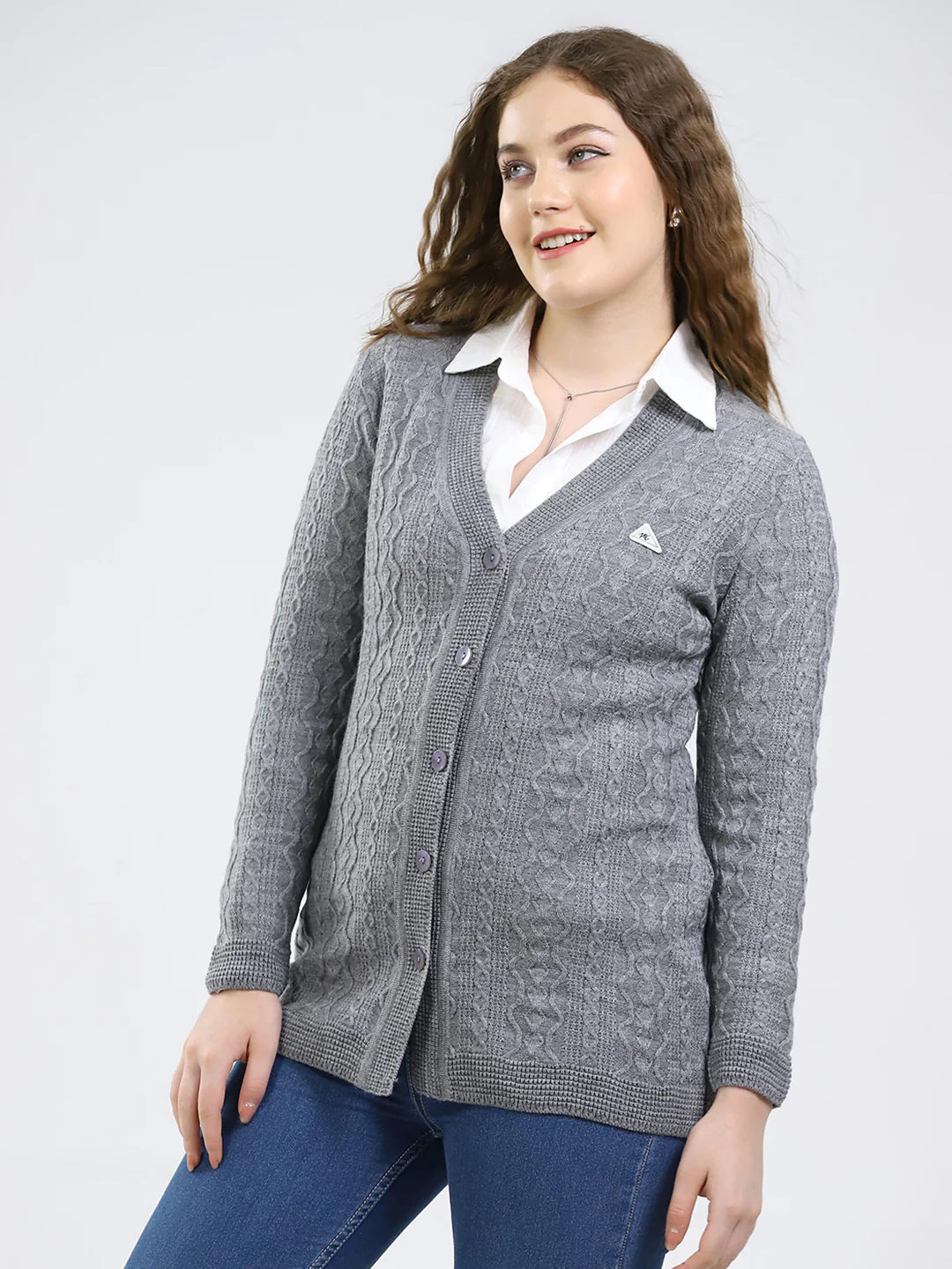 Women Grey Self Design V Neck Full Sleeve Cardigan - Image 3