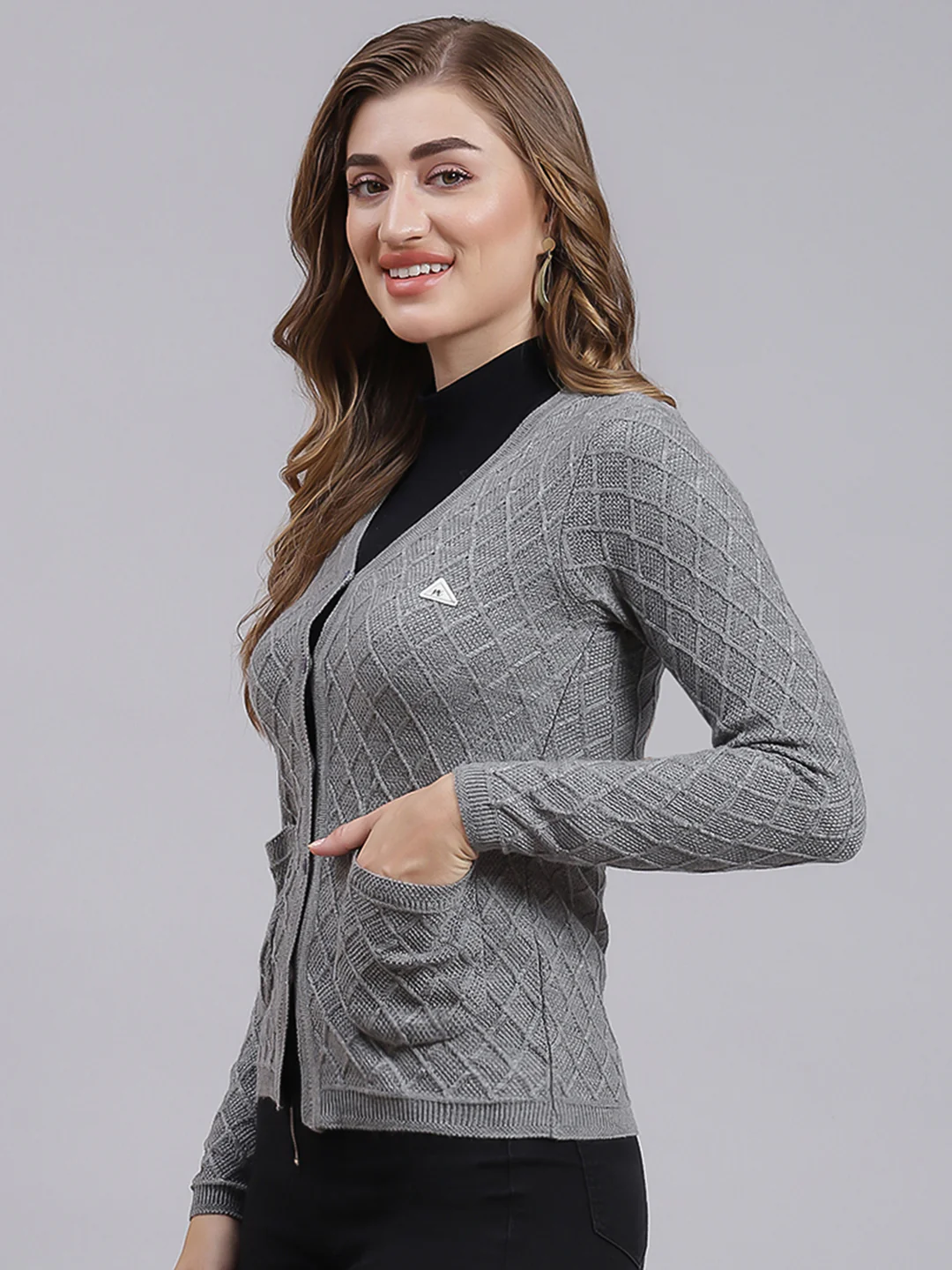 Women Grey Self Design Wool blend Cardigan - Image 3