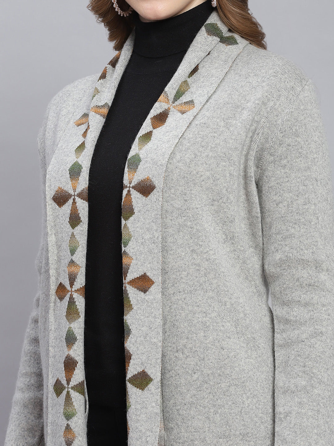 Women Grey Self Design Front Open Full Sleeve Cardigans - Image 6