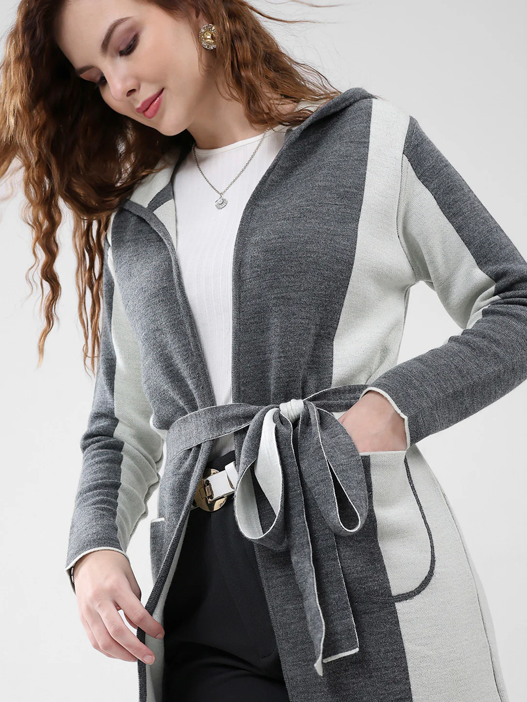 Women Grey Solid Hooded Full Sleeve Cardigan - Image 7