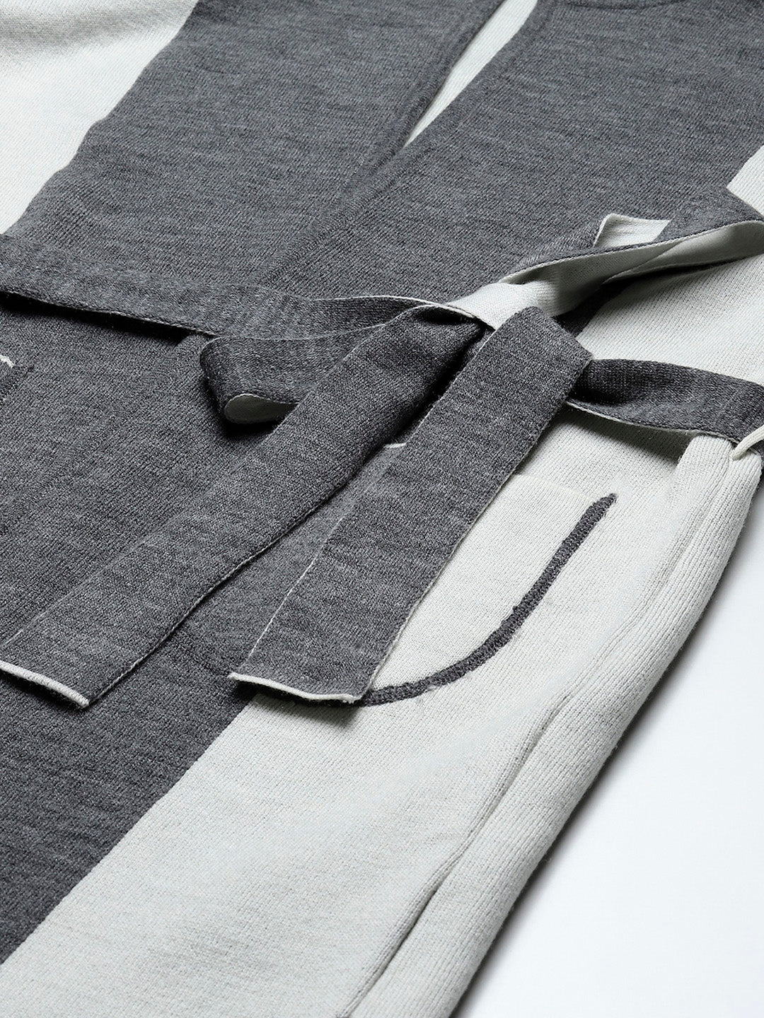 Women Grey Solid Hooded Full Sleeve Cardigan - Image 9
