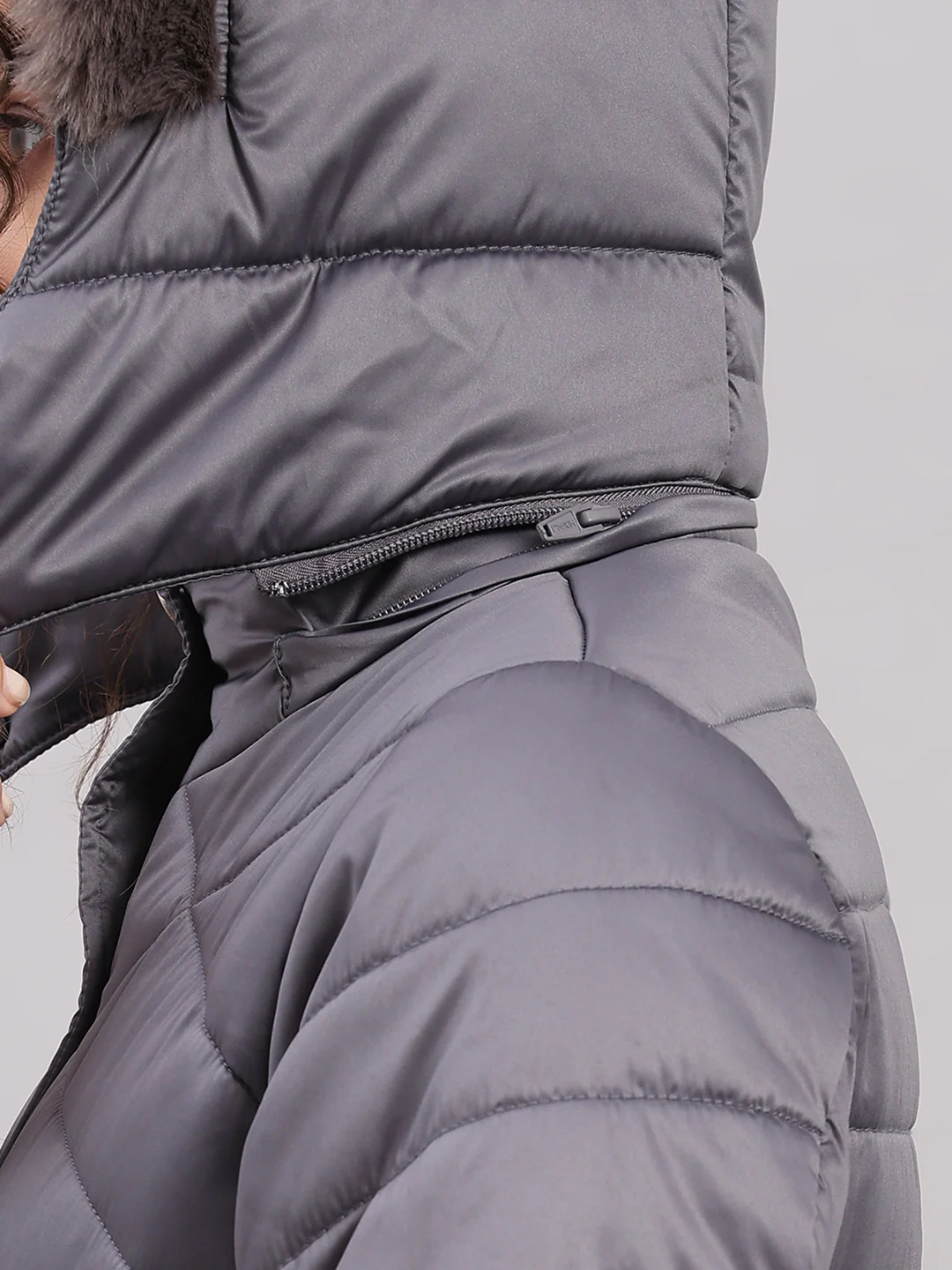 Women Grey Solid Hooded Full Sleeve Jacket - Image 7