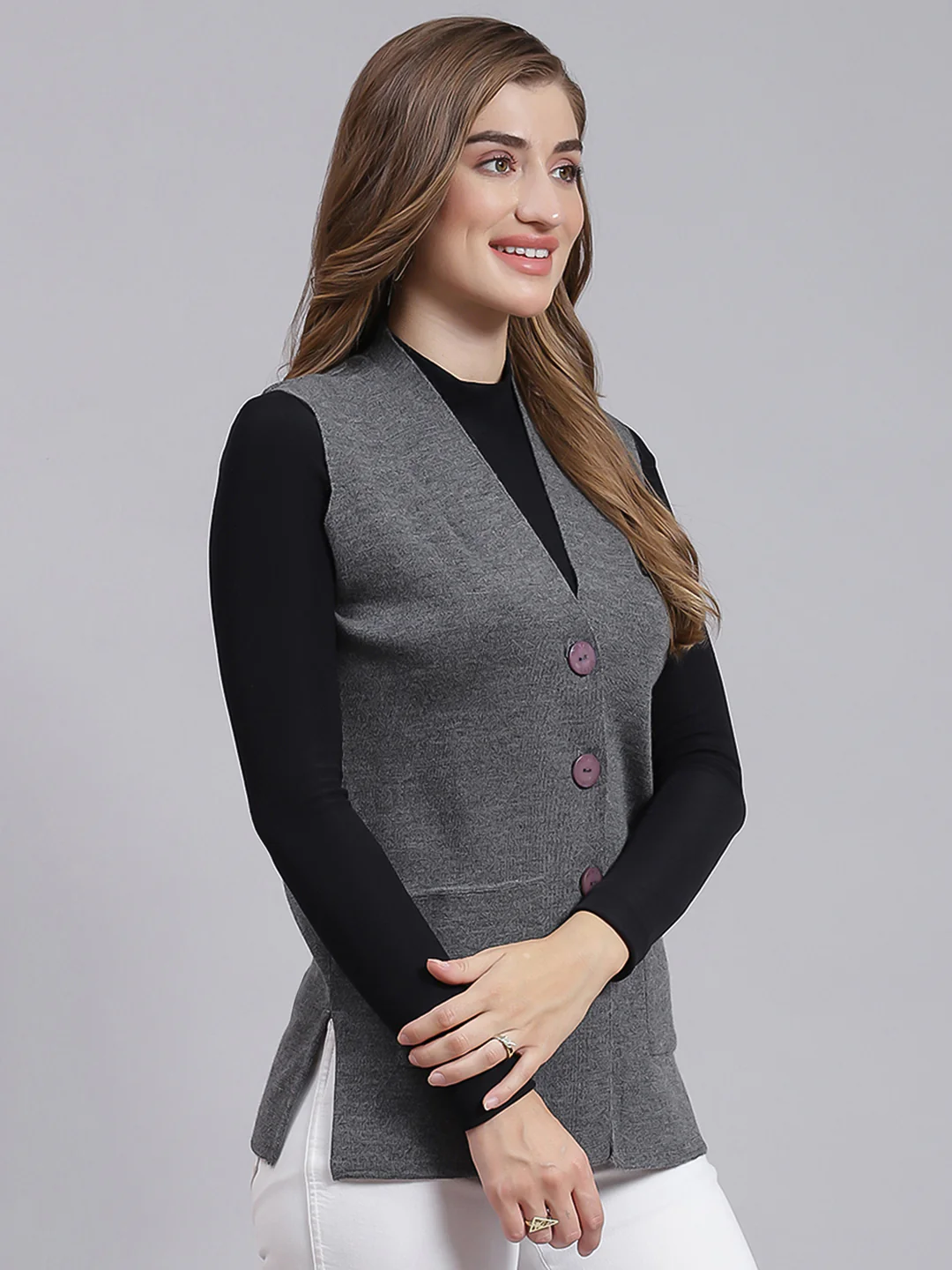 Women Grey Solid Pure wool Cardigan - Image 3