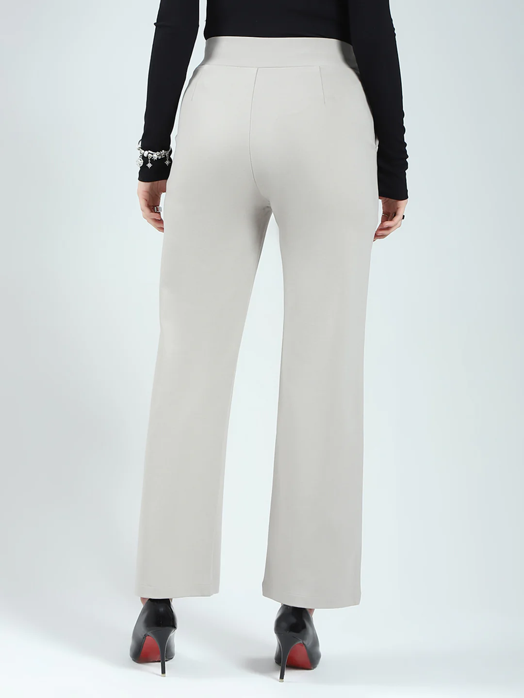 Women Grey Solid Regular Fit Jegging - Image 5