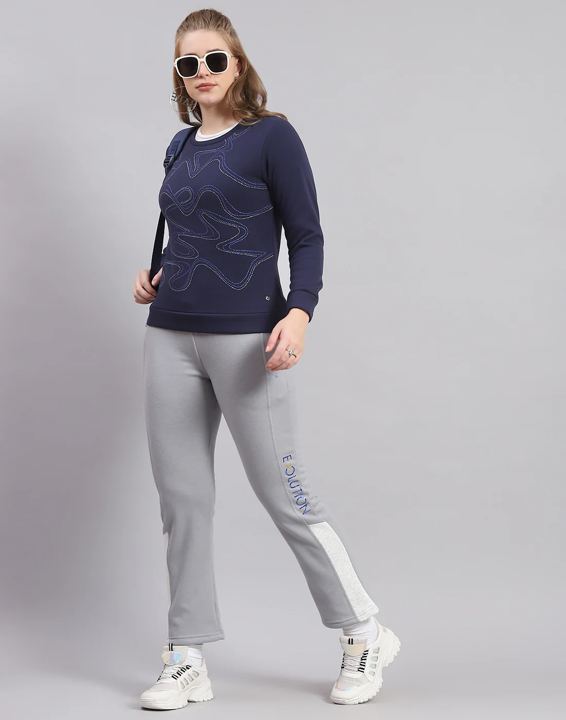 Women Grey Solid Regular Fit Winter Lower - Image 2