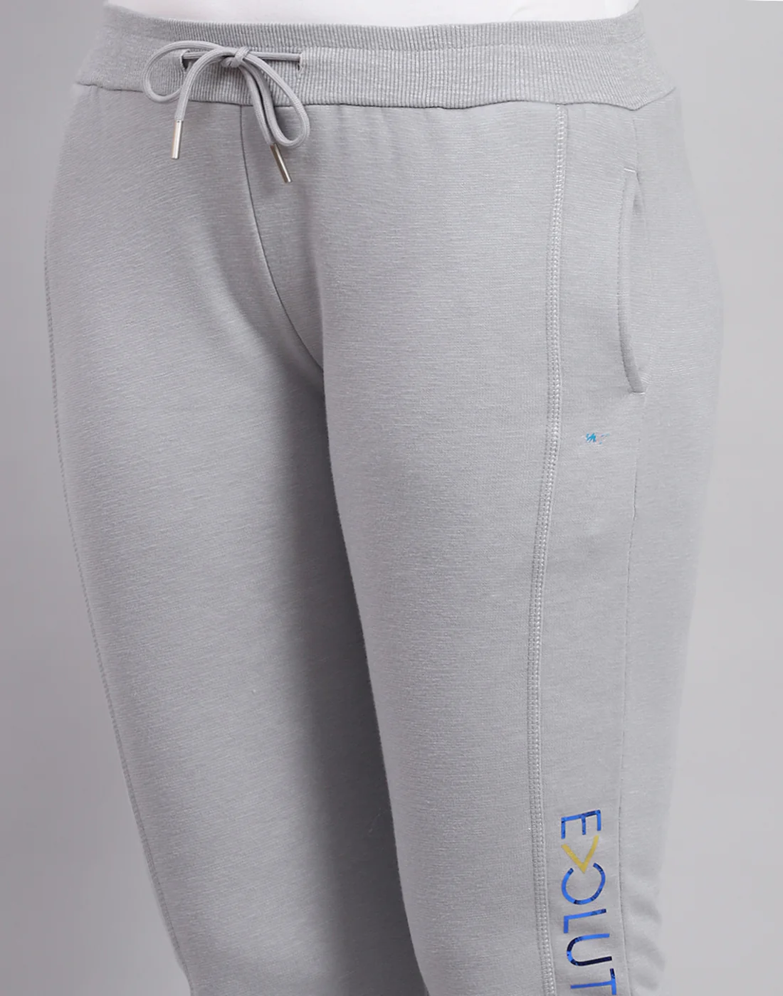 Women Grey Solid Regular Fit Winter Lower - Image 6