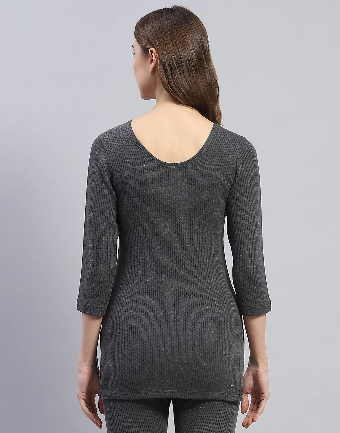 Women Grey Solid Round Neck 3/4 Sleeve Thermal Vest - Image 5