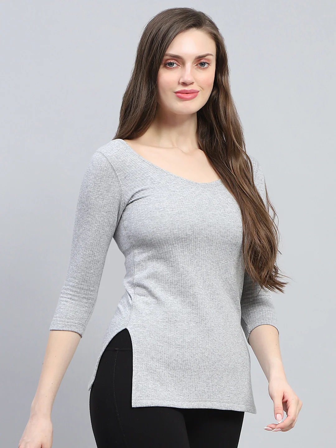 Women Grey Solid Round Neck 3/4th Sleeve Thermal Vest - Image 4
