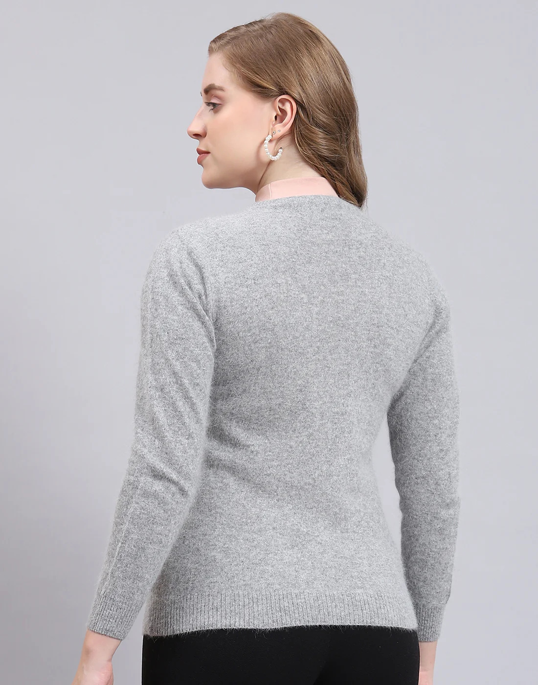 Women Grey Solid Round Neck Full Sleeve Cardigan - Image 6