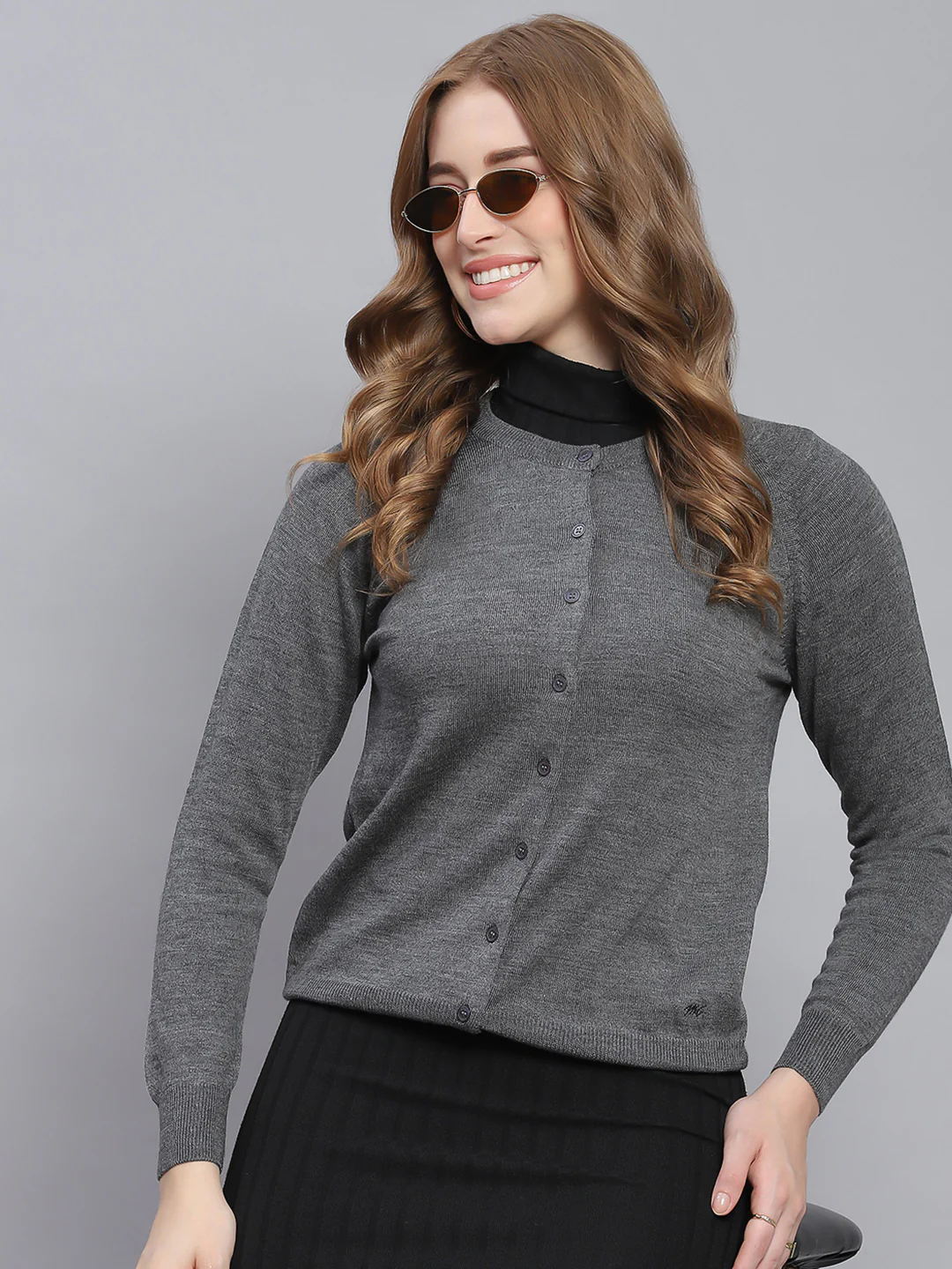 Women Grey Solid Round Neck Full Sleeve Cardigans - Image 2