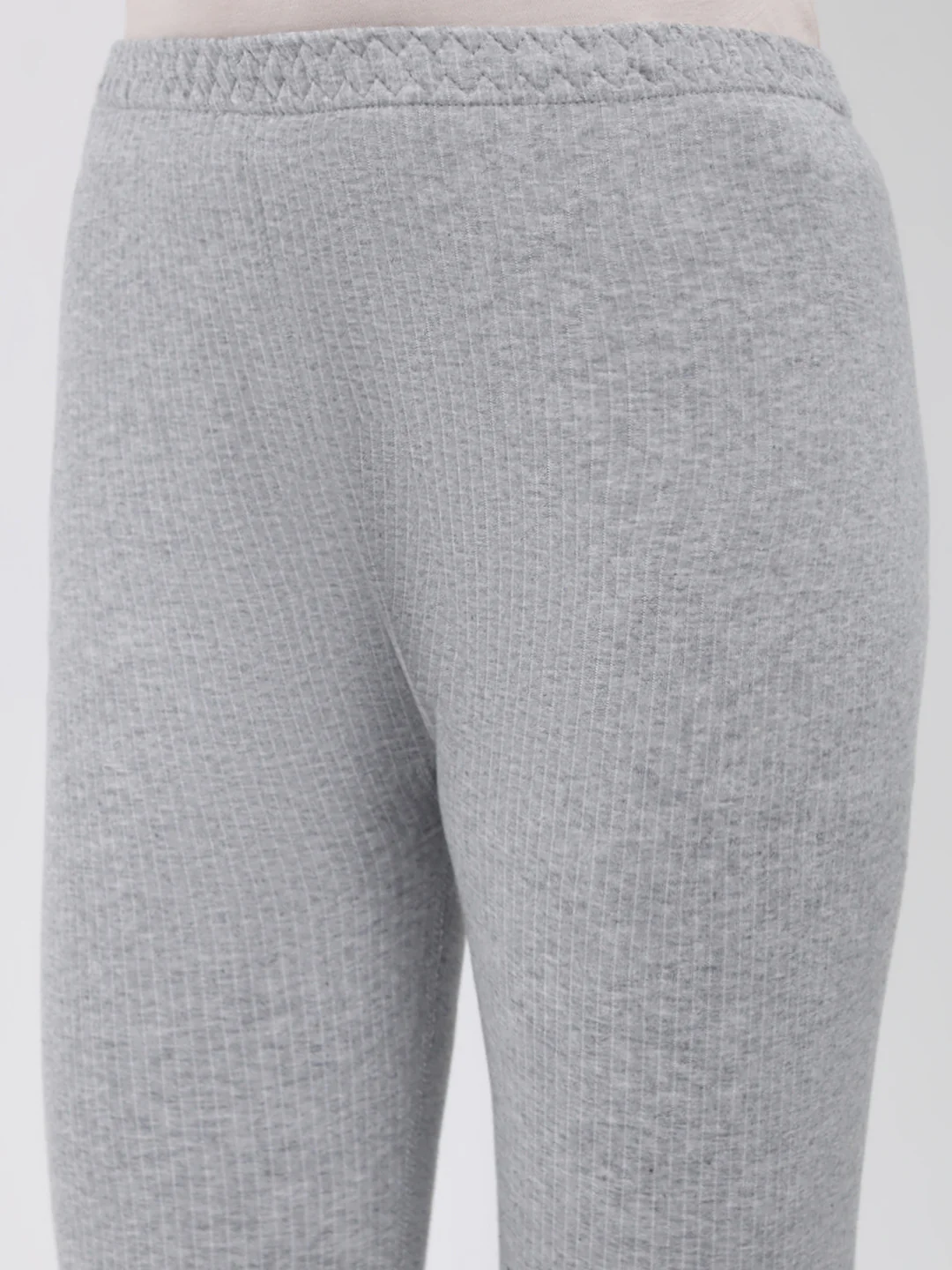 Women Grey Solid Thermal Lower - Image 6
