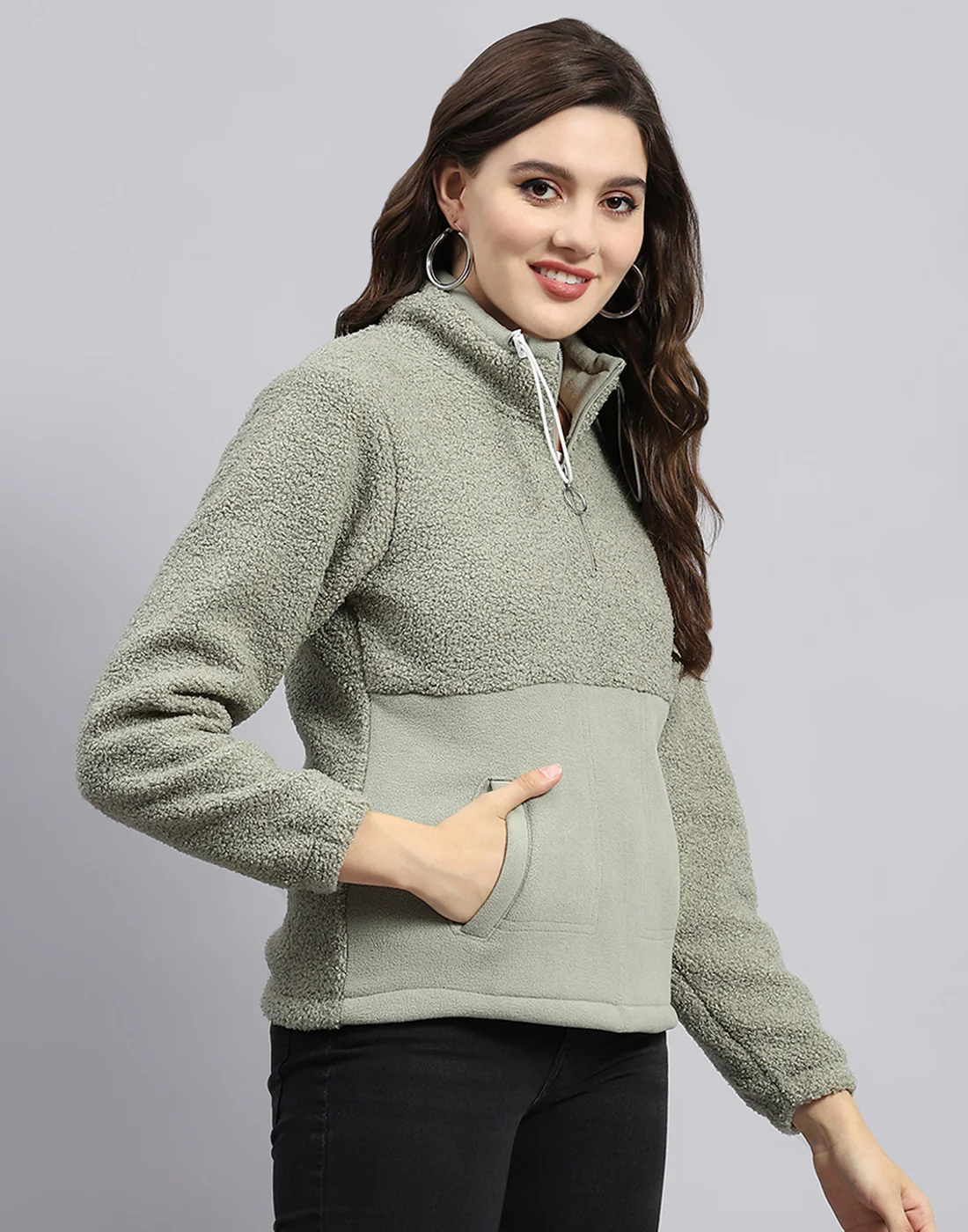 Rock.it Women Grey Solid Turtle Neck Full Sleeve Sweatshirt - Image 4