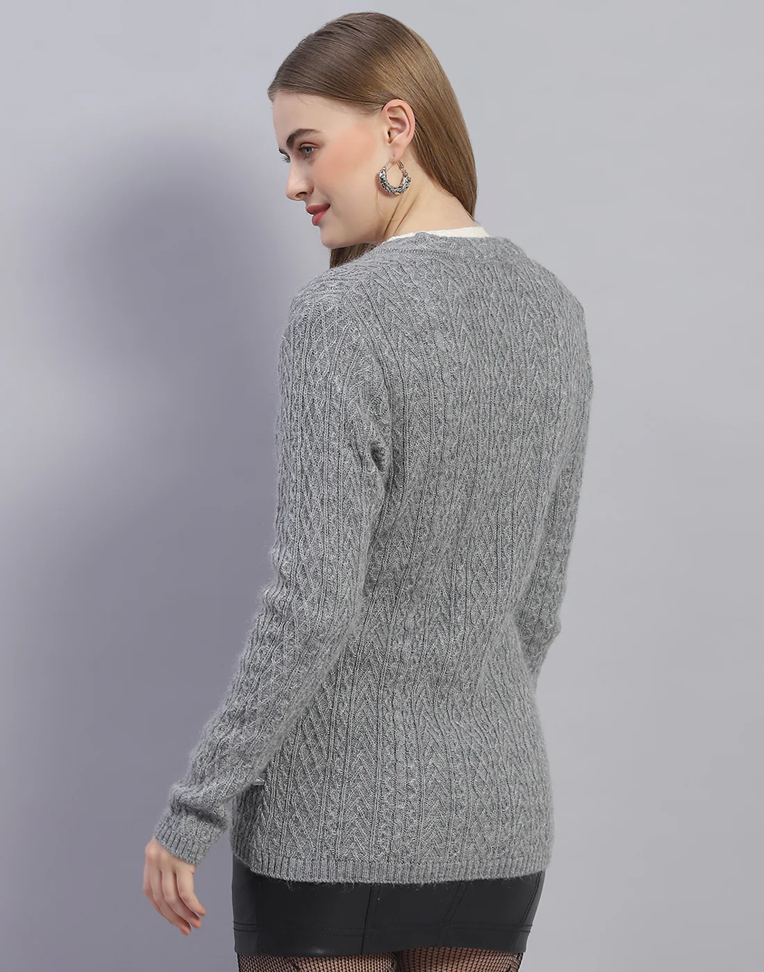 Women Grey Solid V Neck Full Sleeve Cardigan - Image 5