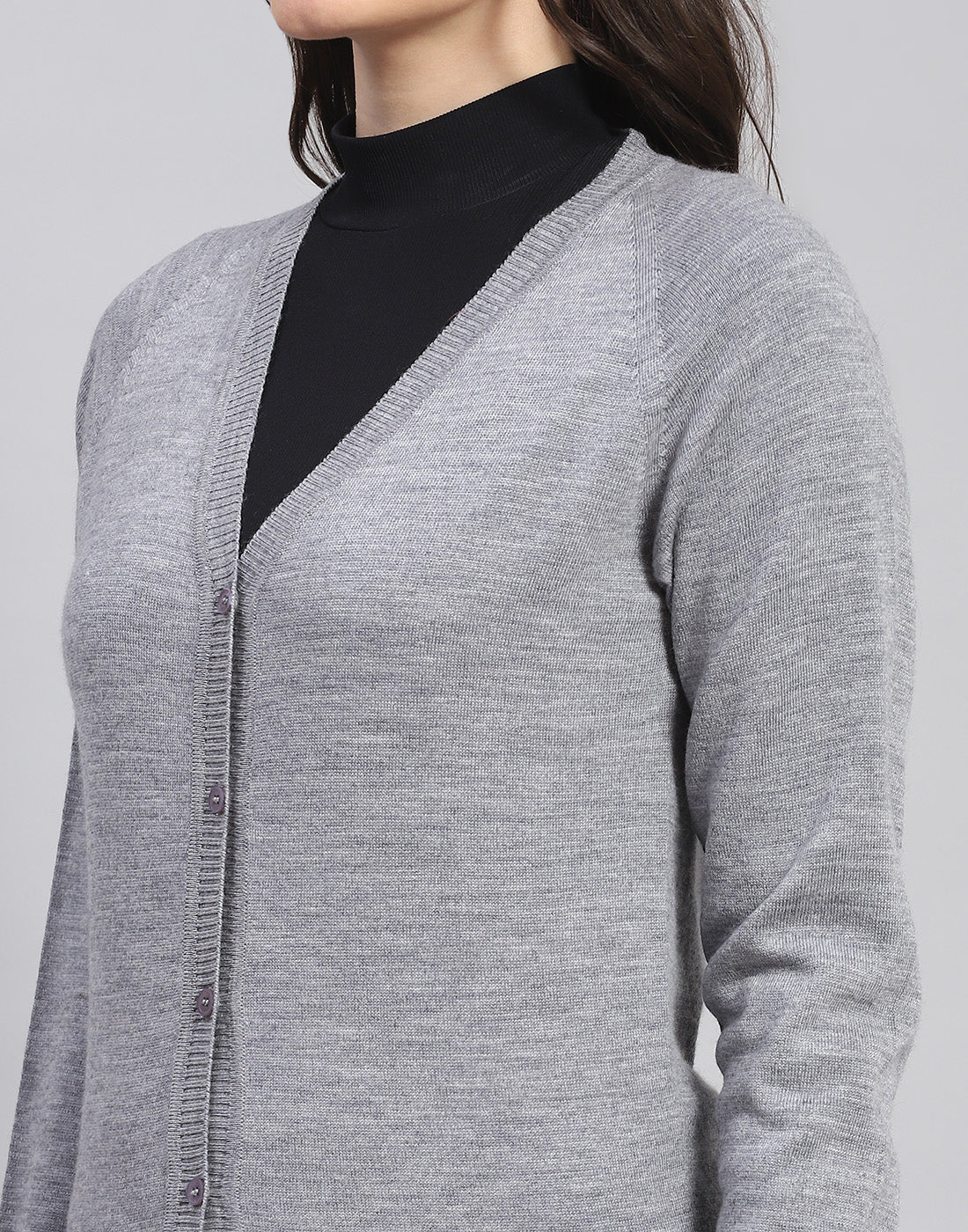Women Grey Solid V Neck Full Sleeve Cardigan - Image 7