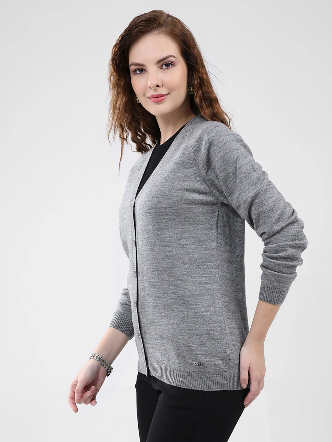 Women Grey Solid V Neck Full Sleeve Cardigan - Image 3