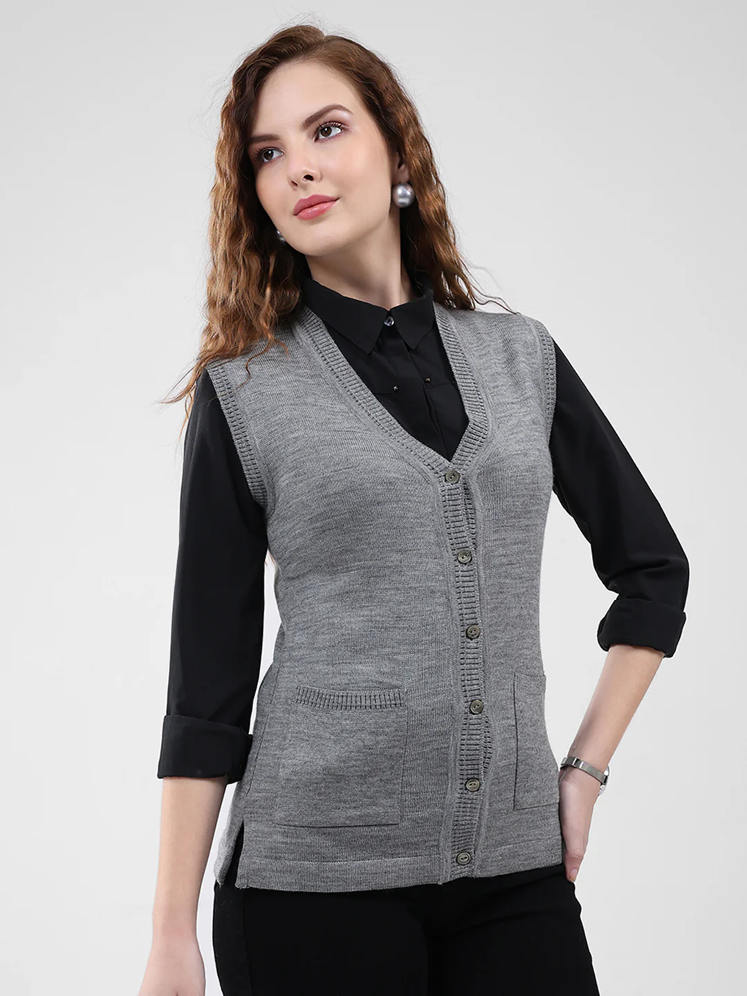 Women Grey Solid V Neck Sleeveless Cardigan - Image 4