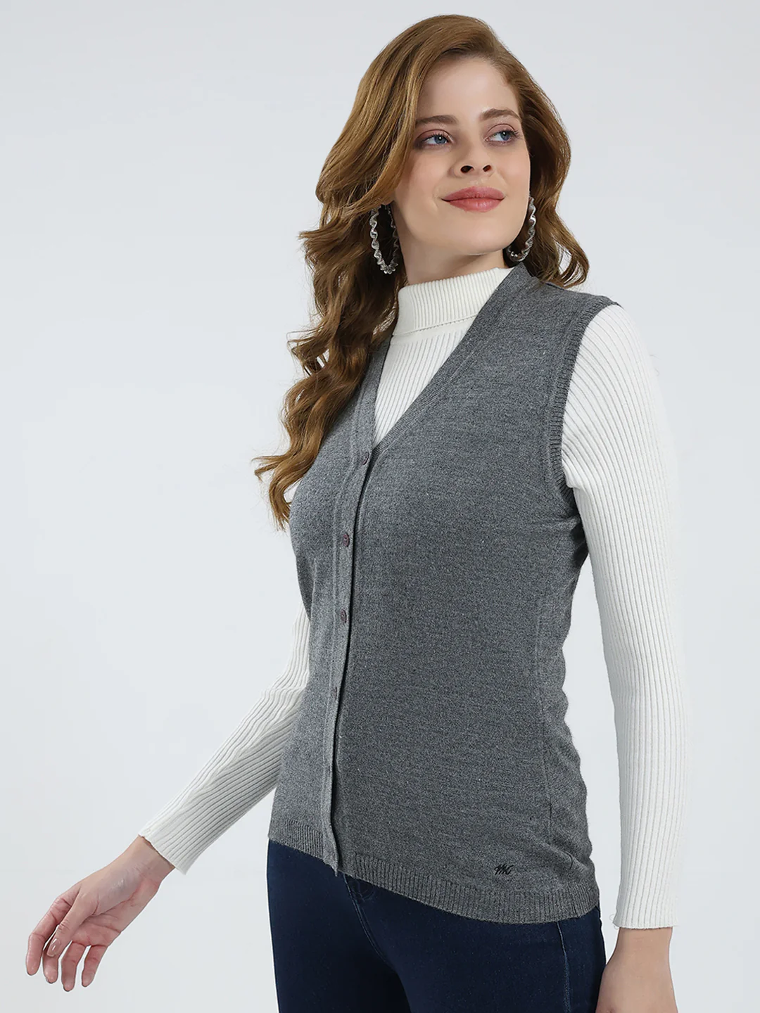 Women Grey Solid V Neck Sleeveless Cardigan - Image 3