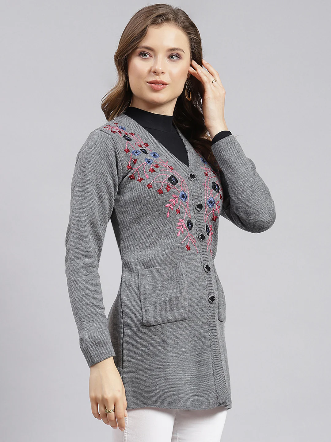 Women Grey Solid Wool blend Cardigan - Image 3