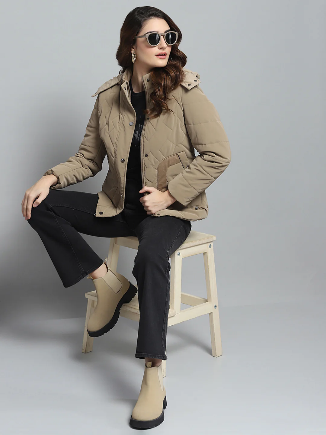Women Khaki Solid Detachable Hood Full Sleeve Jacket - Image 3