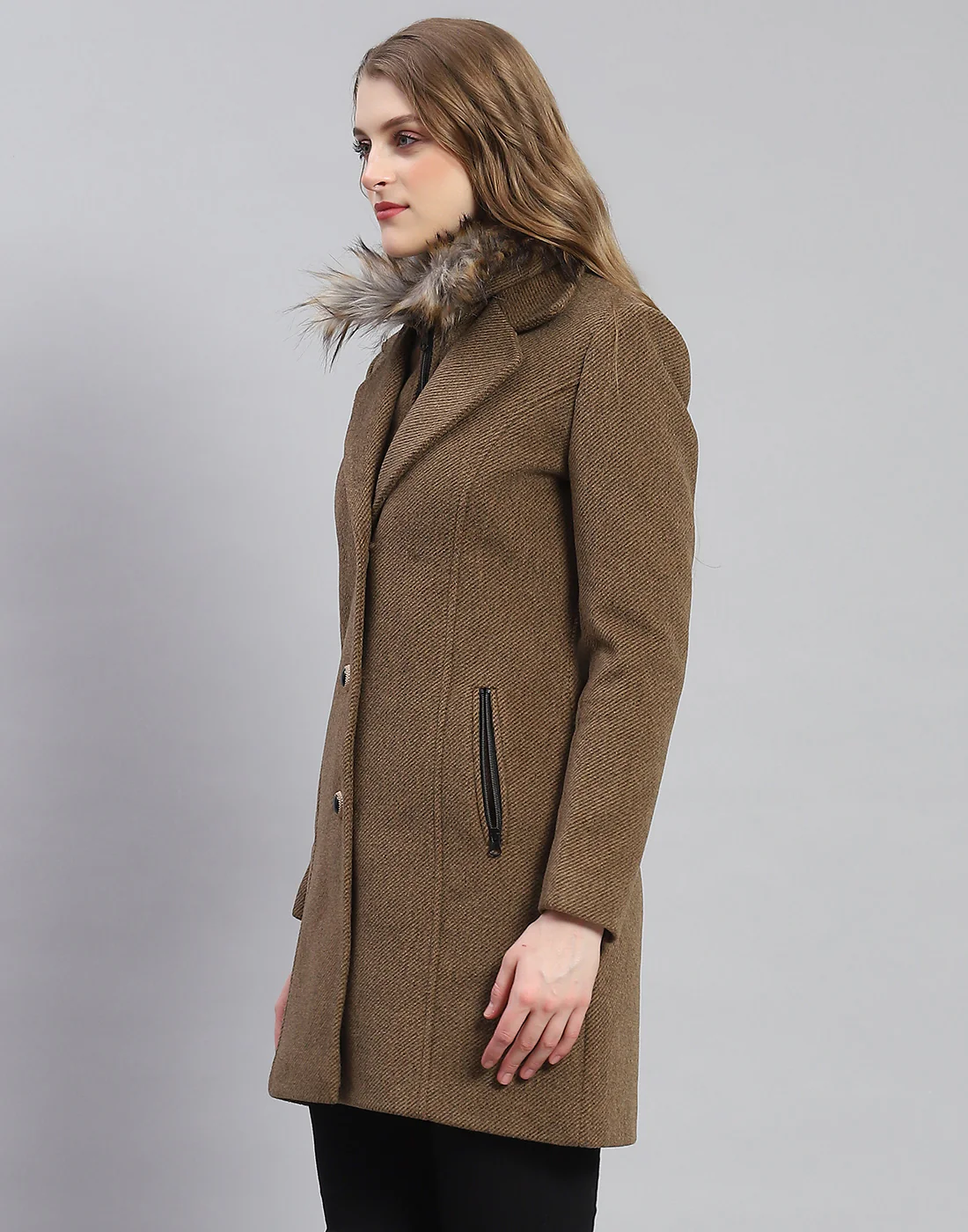 Women Khaki Solid Lapel Collar Full Sleeve Coat - Image 4