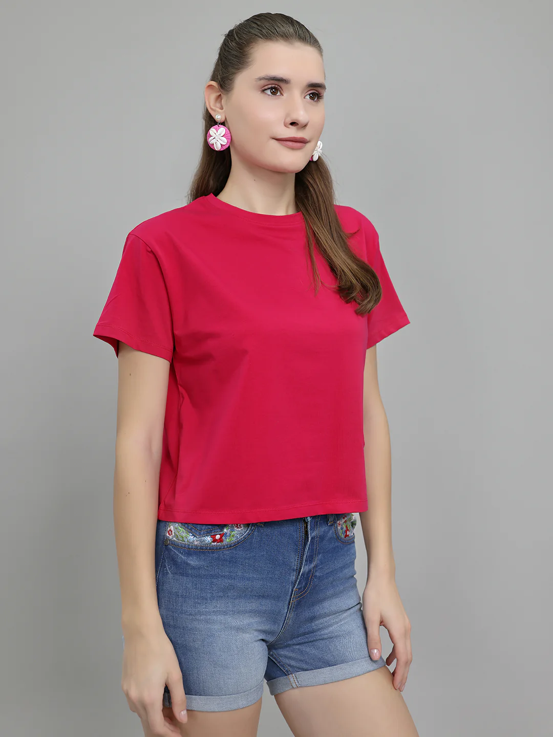 Women Magenta Embroidered Round Neck Half Sleeve Top - Image 3