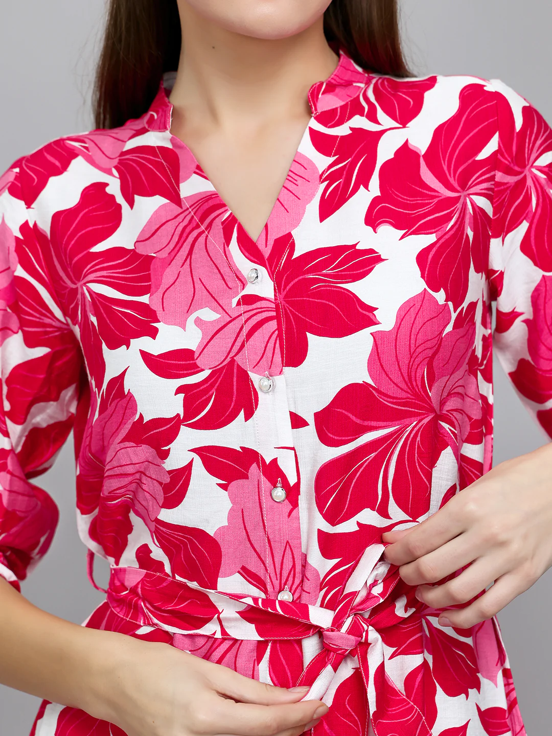 Women Magenta Floral Print Front Open 3/4th Sleeve Tunic - Image 5