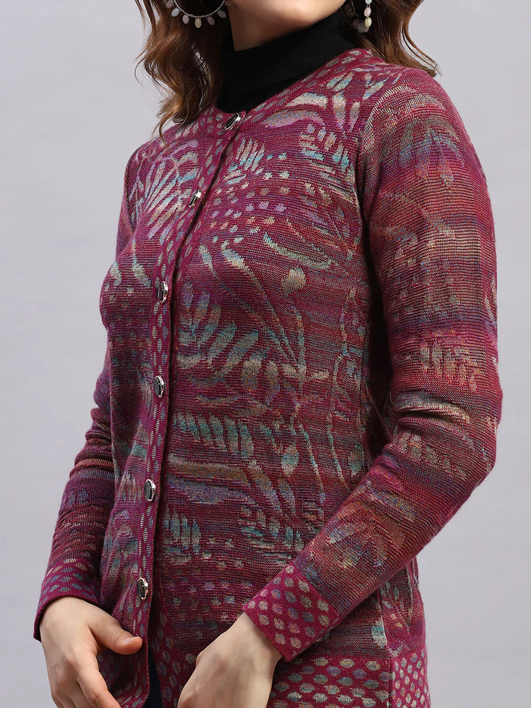 Women Magenta Self Design Round Neck Sleeveless Cardigan - Image 7