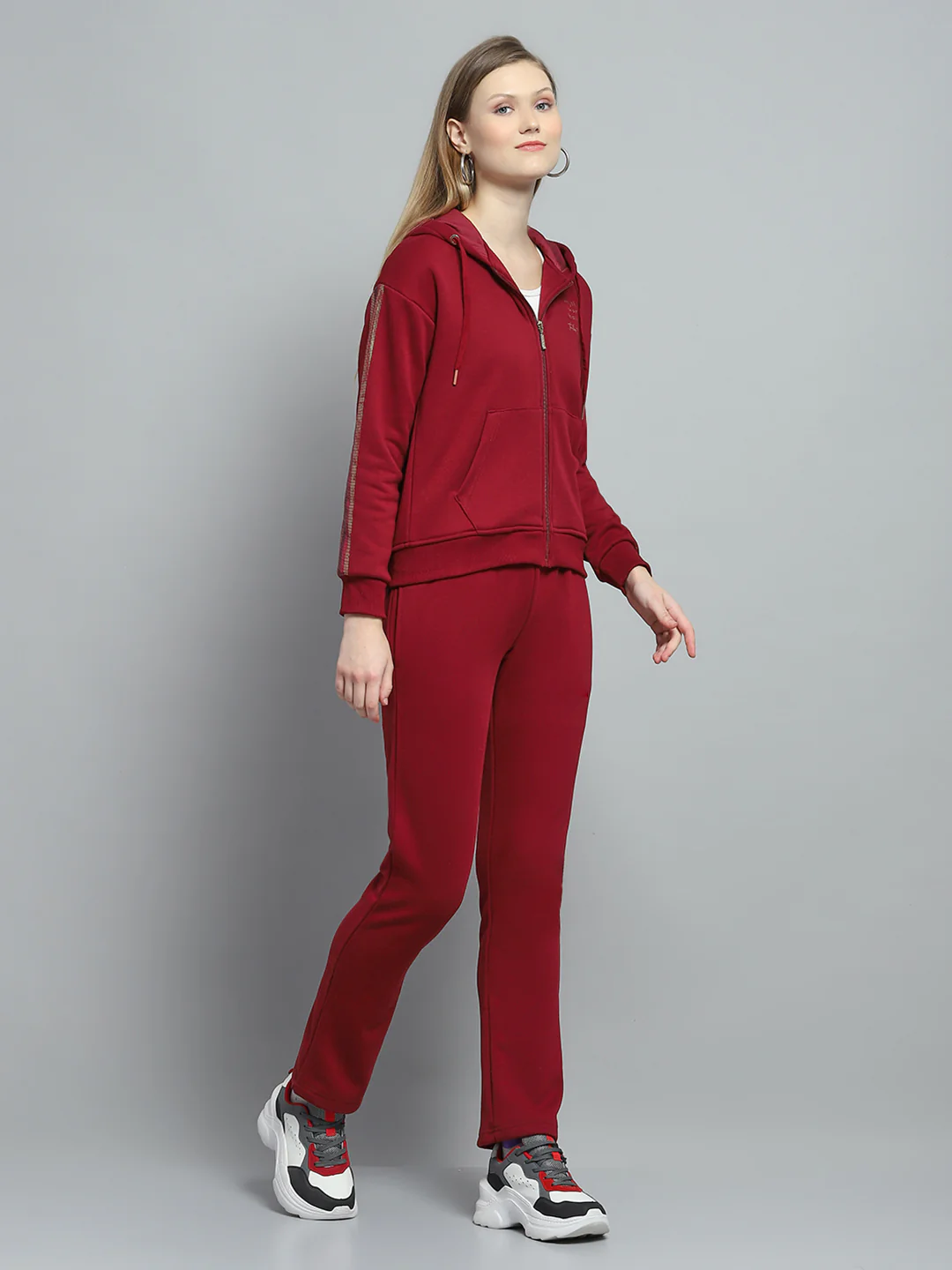 Women Maroon Printed Hooded Full Sleeve Tracksuit - Image 4