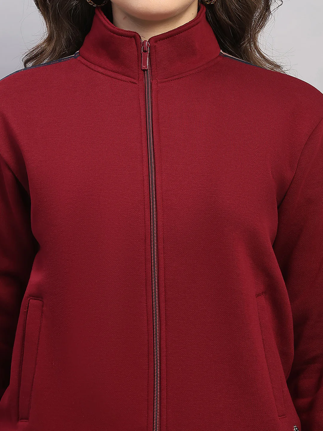 Women Maroon Printed Mock Neck Full Sleeve Winter Tracksuit - Image 7